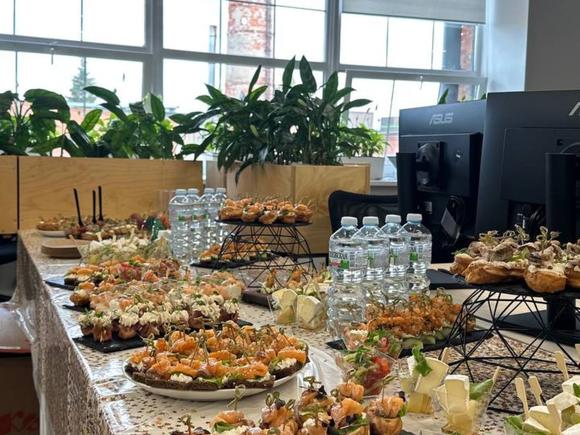 Фуршетный сет с шашлычками на 40-50 персон в Твери