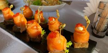 Фуршетный сет с шашлычками на 50 персон